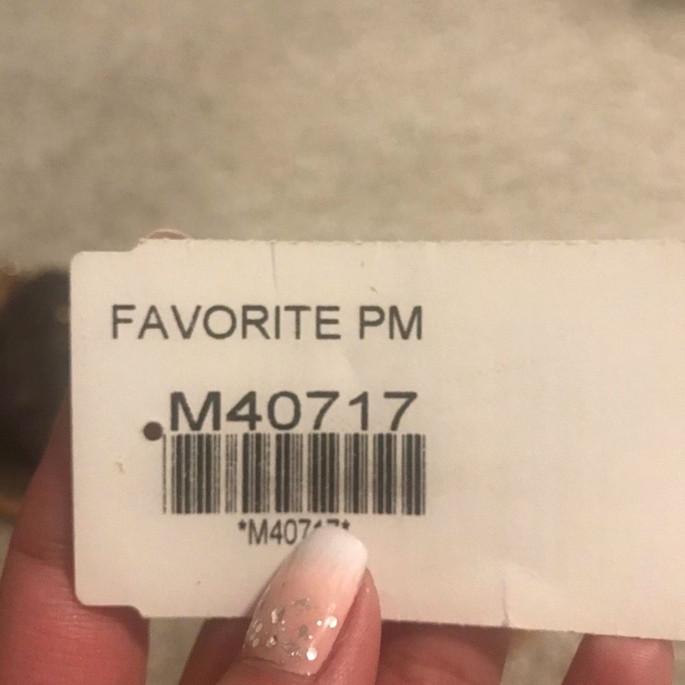 Louis Vuitton favorite PM clutch
